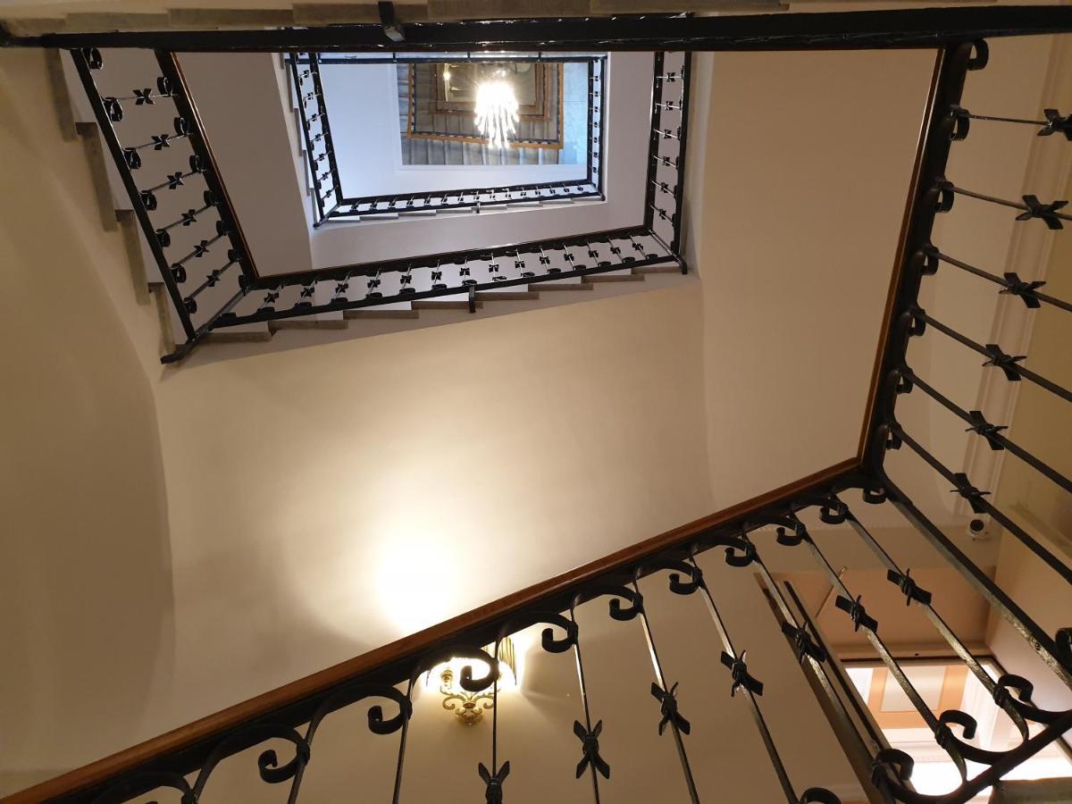 Hotel Bolivar Rome Exterior photo